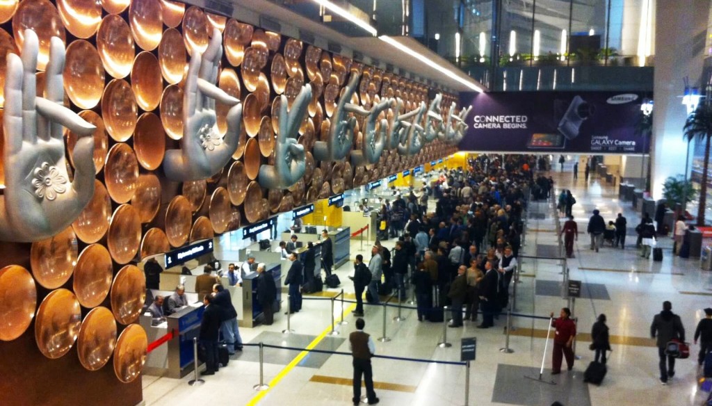 Passing visa controls at the airport
