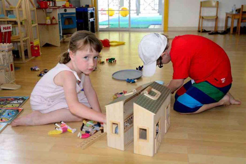 Kids are playing