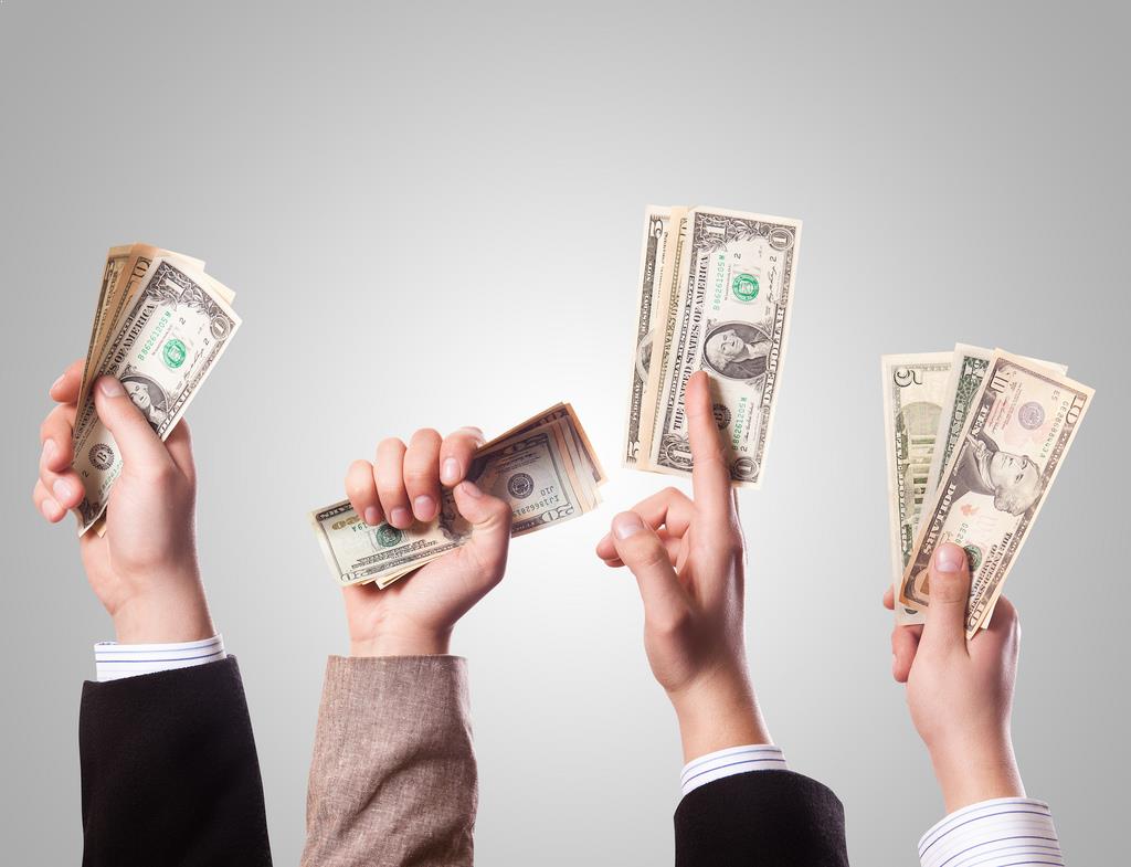 bonuses and bonuses to employees