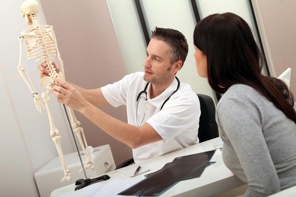Orthopédiste aidera à faire face aux maladies