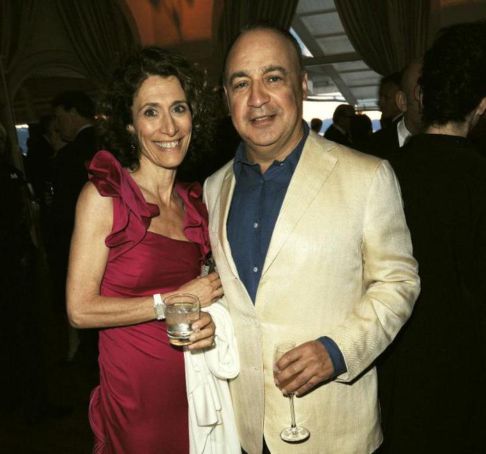 Épouse Leonard Blavatnik