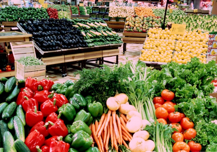 how much money is needed to open a grocery store