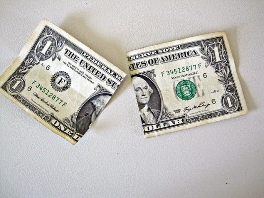 calculate compensation for delayed salary