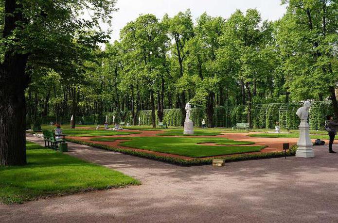 summer garden spb working hours