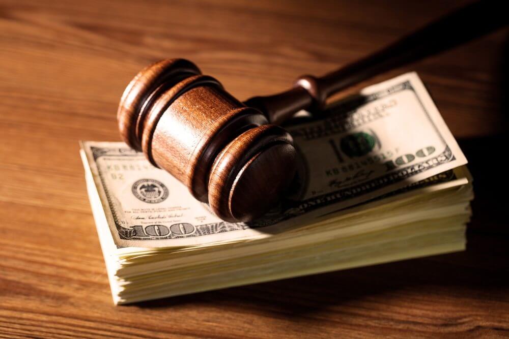 Court alimony in court