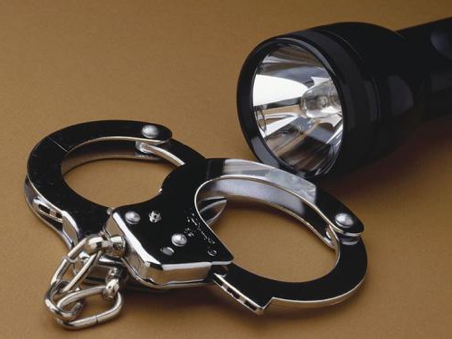 pourquoi les adolescents commettent des crimes