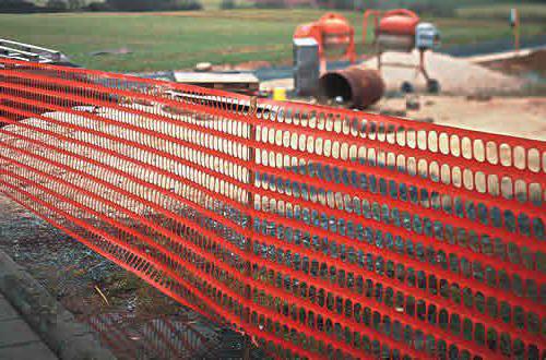 installation of temporary fencing of the construction site