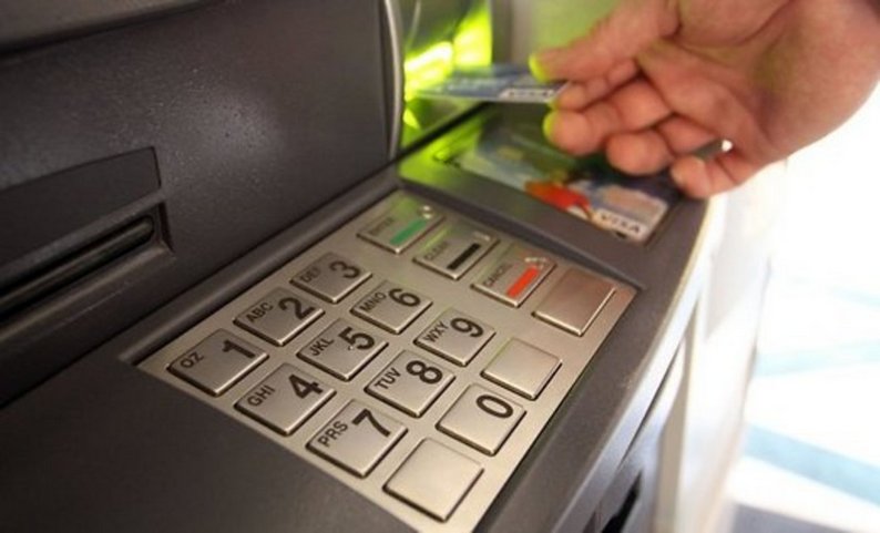 Retrait d'argent de la carte MTS