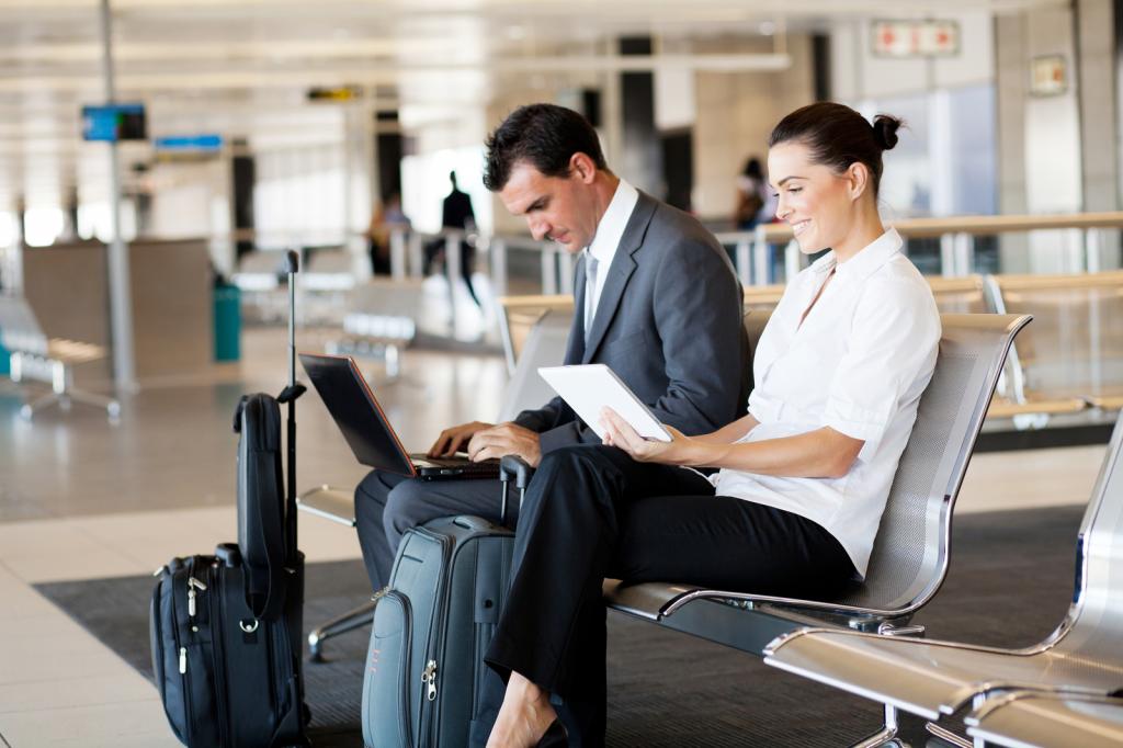 main difference between business trip and business trip