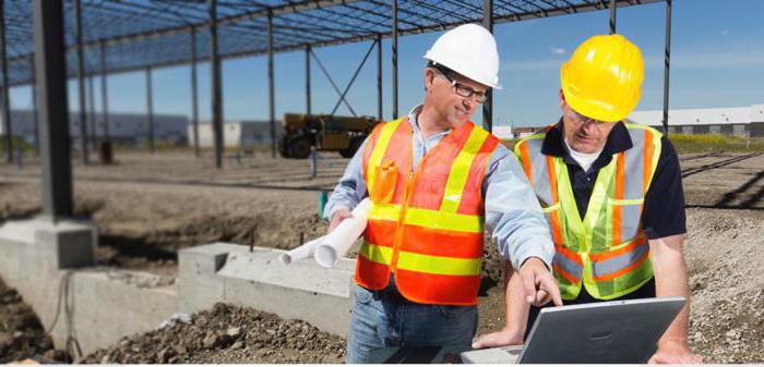 Superviseur de construction reprendre la construction