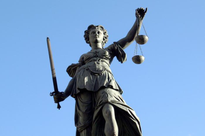 défendeur inapproprié en civil