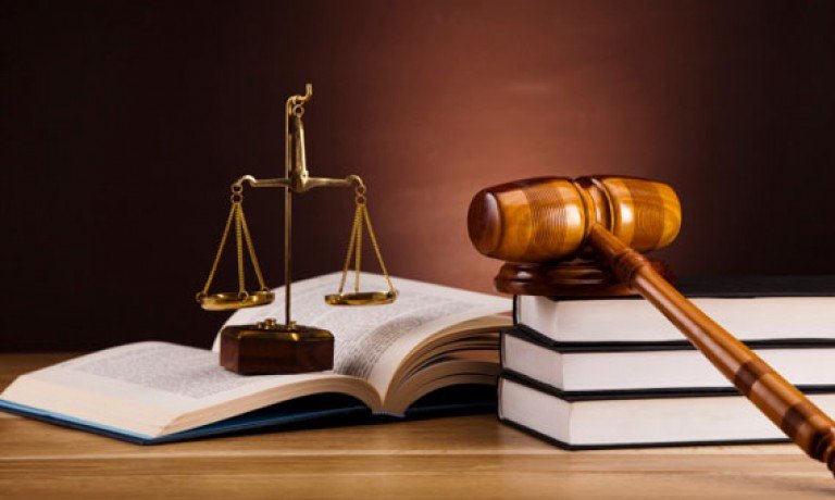 contrainte de conclure un bail