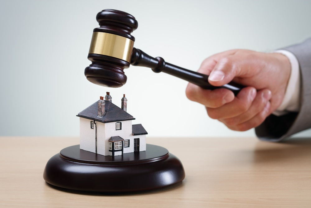 Declaring a debtor citizen bankrupt