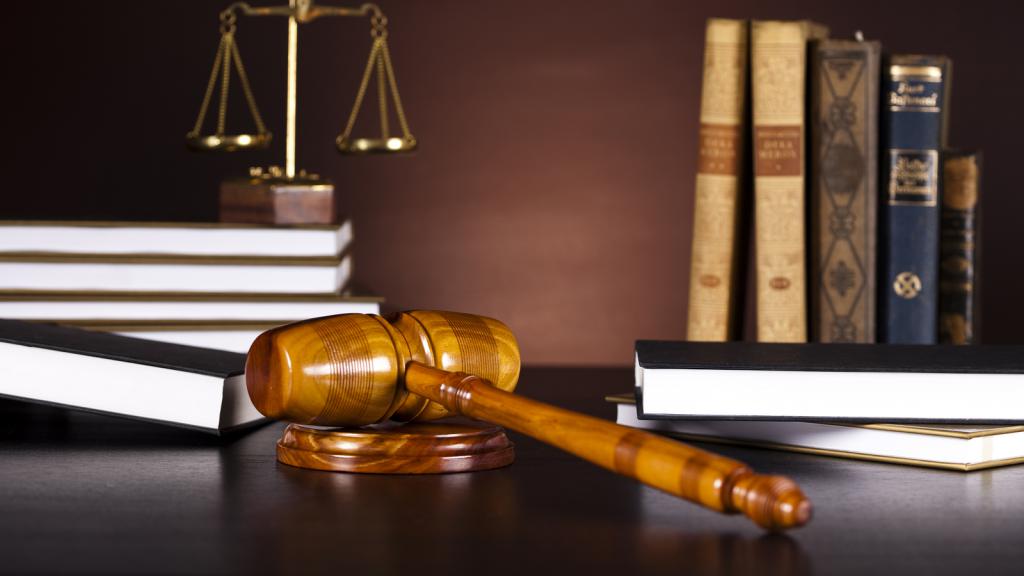 Legal regime of official and commercial secrets