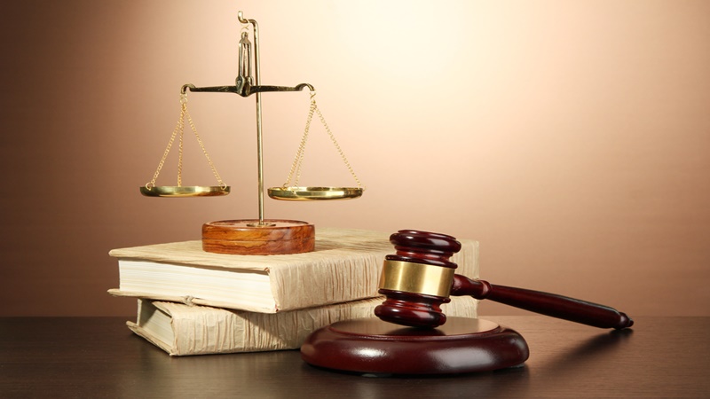 The law of commercial and official secrets