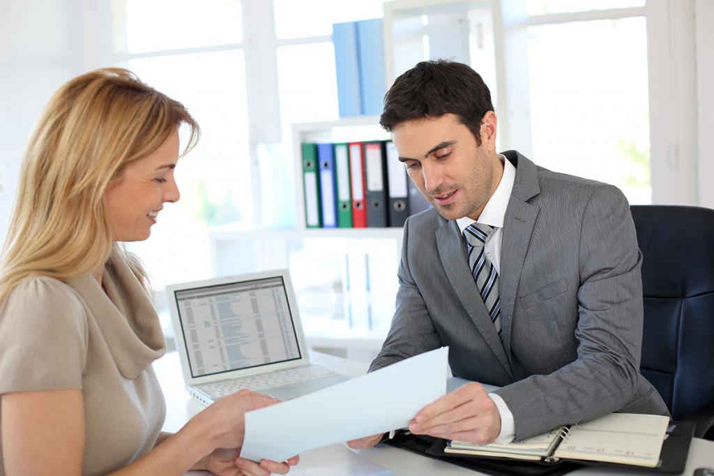 How to extend a fixed-term employment contract without dismissal