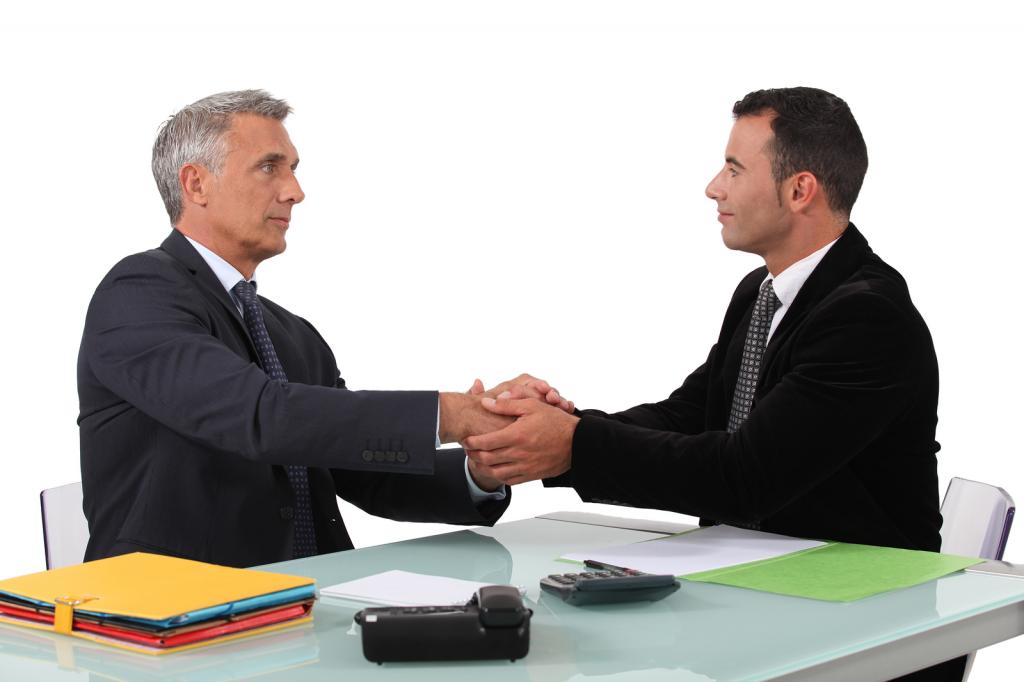An employment contract with a truck driver truck