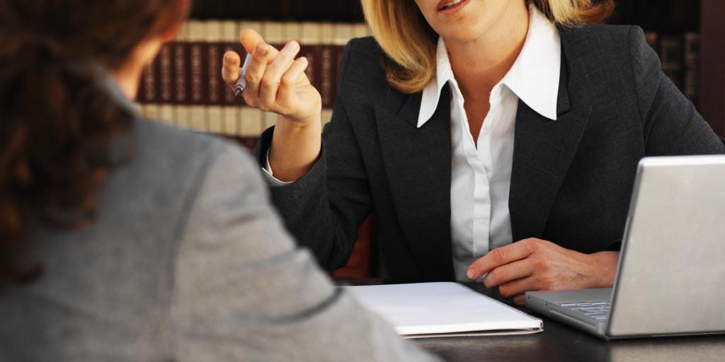 La procédure de suspension du statut d'avocat