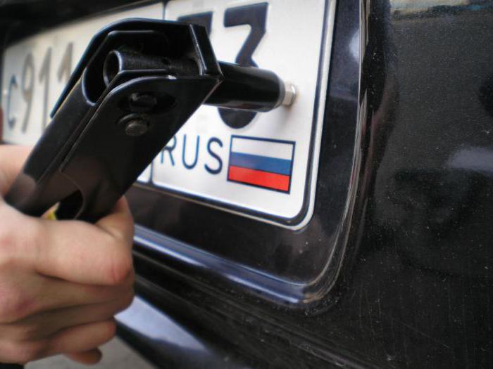 a volé les numéros de la voiture est-il possible de conduire