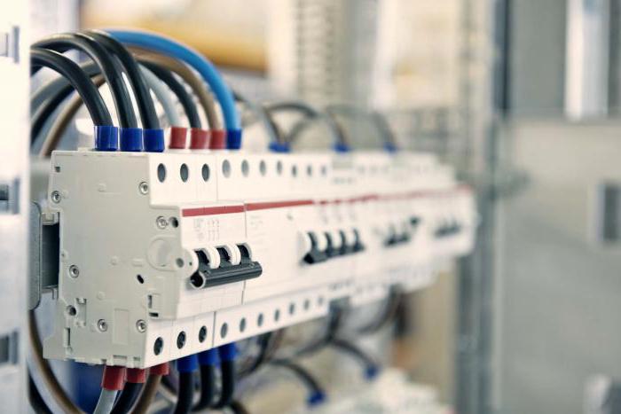 electrician access to work
