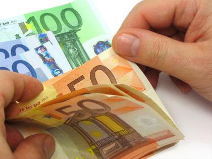 development of the modern monetary system