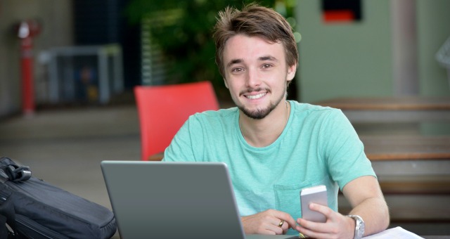 où puis-je obtenir une carte sociale d'étudiant