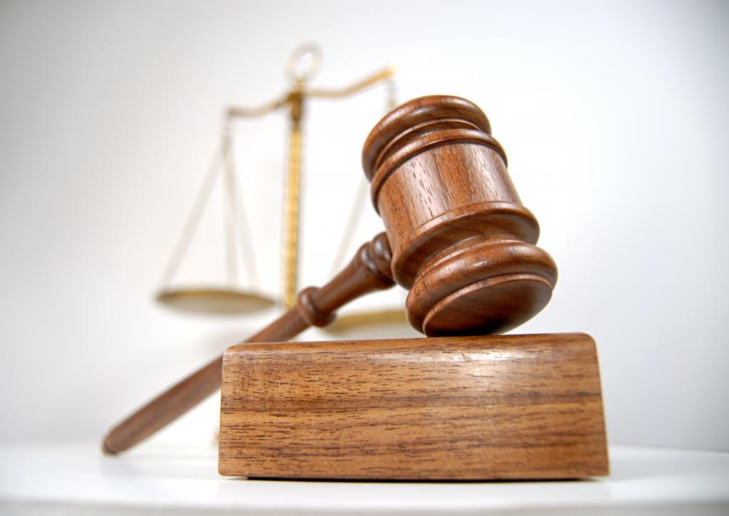 décision de justice sur le paiement d'une amende