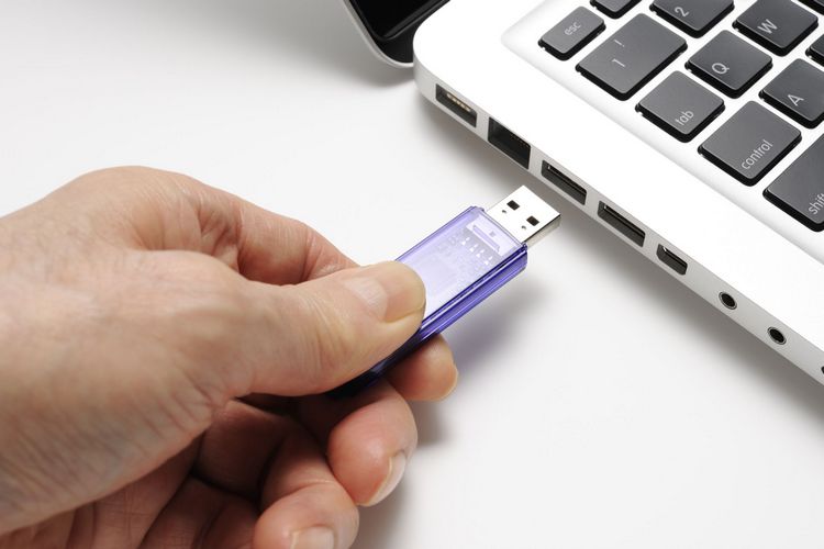How to install an electronic signature key on a computer