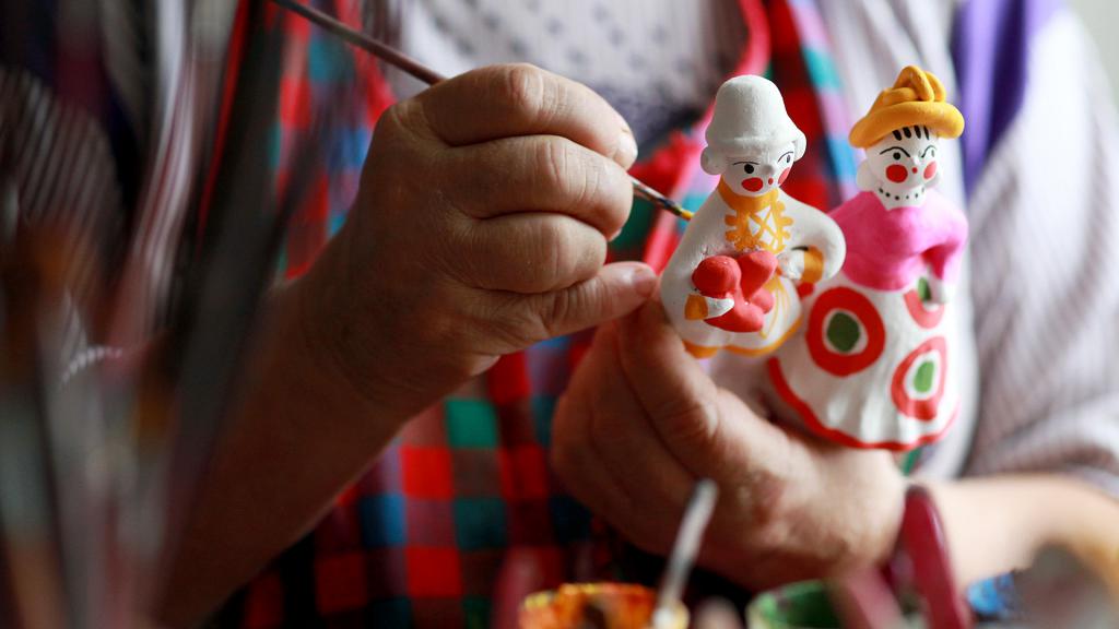 Russian craft traditions