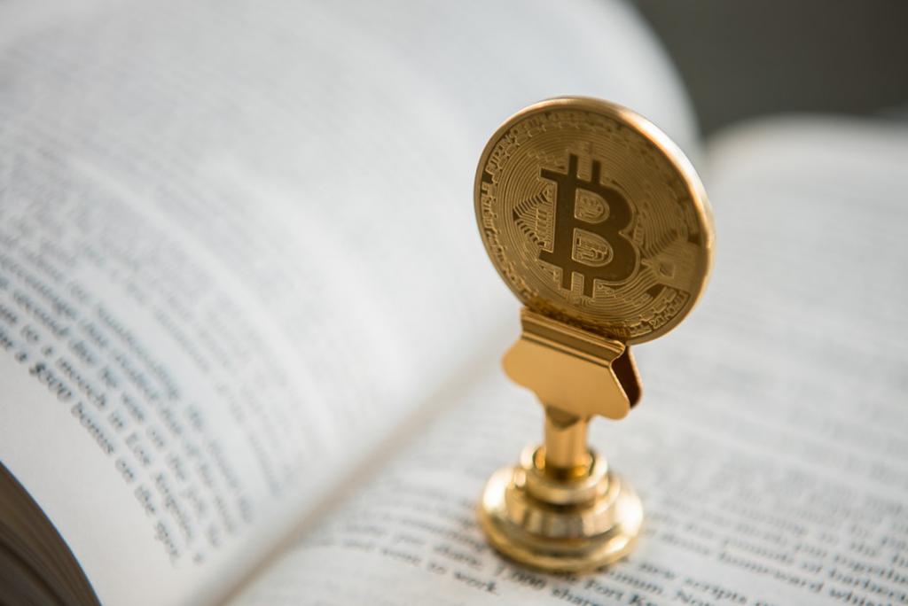 Different positions regarding electronic money