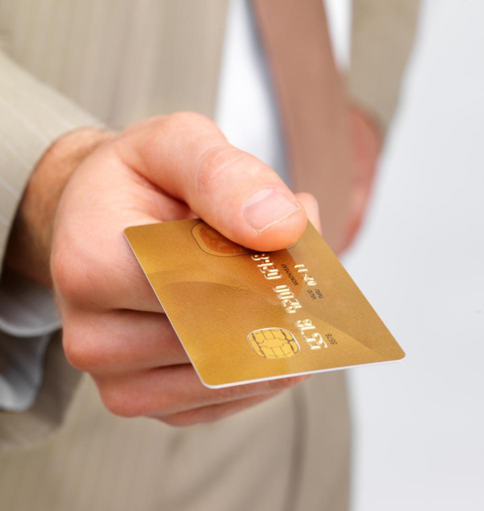les huissiers de justice ont-ils une arrestation avec carte de salaire?